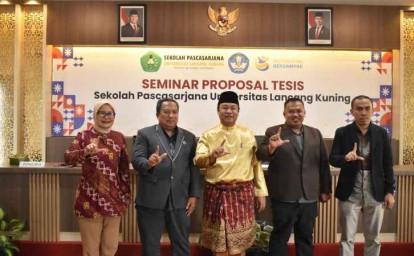 Anggota-DPR-RI-Yulisman-Tempuh-Program-Magister-Hukum-di-Unilak.jpg