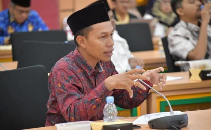 Banggar-DPRD-Riau-Bahas-KUA-PPAS-2026-Bersama-TAPD-6.jpg