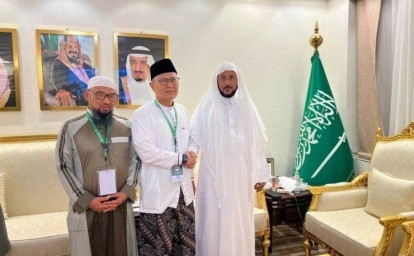 Bertemu Menteri Haji Arab Saudi, Ketua MUI Bahas Visa Furoda