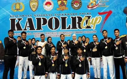 Brimob-Polda-Riau-Sabet-10-Emas-di-Kejurnas-Taekwondo-Kapolri-Cup.jpg