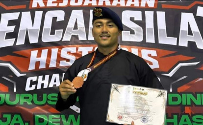 Bripda-Irfan-Rasyid-Juara-III-Pencak-Silat.jpg