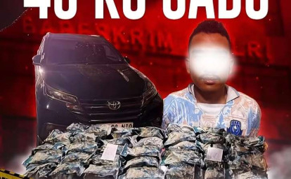Dikendalikan-Lewat-Facebook-Bareskrim-Ciduk-Kurir-Bawa-43-Kg-Sabu-di-Parkiran-Mal-Senapelan.jpg