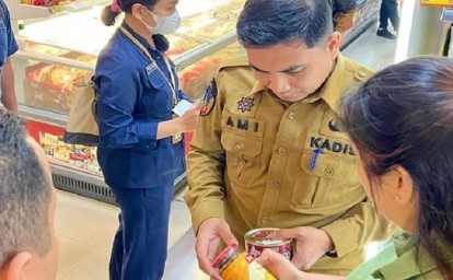 Disperindag Temukan Makanan Kedaluwarsa di Swalayan Jalan Jenderal Sudirman