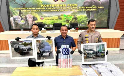 Duet-Jaringan-Internasional-Gading-Gajah-Berakhir-di-Tangan-Polda-Riau.jpg