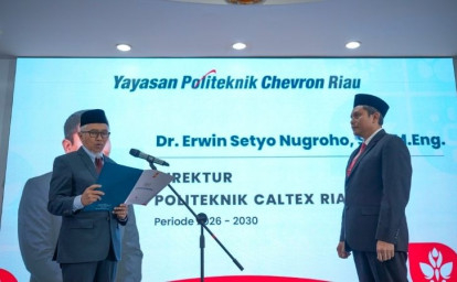 Erwin-Setyo-Nugroho-Resmi-Pimpin-Politeknik-Caltex-Riau-Periode-2026-2030.jpg