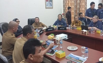 Gubri-Wahid-lobi-ke-jakarta.jpg