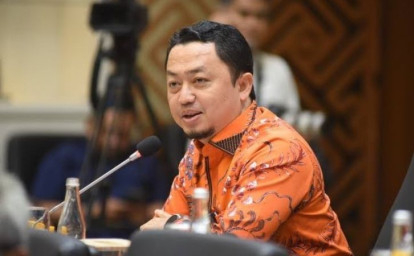 Harga-Kelapa-Inhil-Anjlok-Syahrul-Aidi-Minta-Pemerintah-Intervensi-Harga.jpg