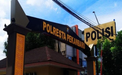Kantor-Polresta-Pekanbaru.jpg