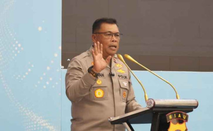 Kapolda-Riau-Minta-Kasus-Tak-Menunggu-Viral-Kini-Penanganan-Perkara-Zulmaeta-Disorot.jpg