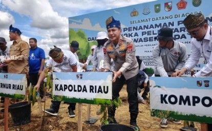 Kapolda-tanam-jagung-bersama-forkopimda.jpg
