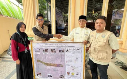 Kelompok-4-KKN-UMRI.jpg