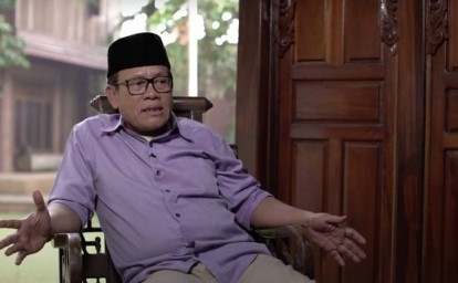 Ketua-IPW-SUgeng2.jpg