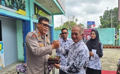 Calon Jenderal, Kombes Sunarto Rayaan Hari Guru di SMK Tuah Negeri