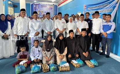 PAN-Pekanbaru-Rayakan-HUT-ke-28-dengan-Santunan-Anak-Yatim-dan-Pasar-Murah.jpg