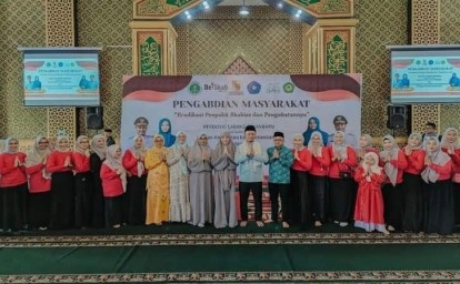 Perdosk-bekerjasama-dengan-TP-PKK-Pekanbaru-menggelar-Pengabdian-Masyarakat.jpg