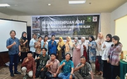 Perempuan Adat di Riau dalam Pengelolaan SDA dan Ekonomi Alternatif