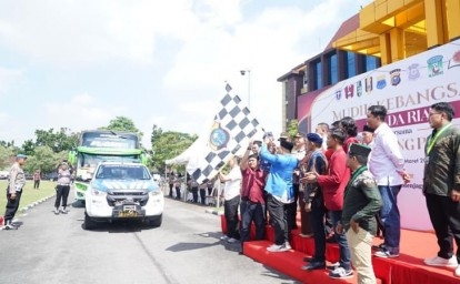 Polda-Riau-berangkatkan-mudik-gratis.jpg