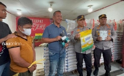 9 Ton Beras Oplosan Dijual Mahal di Puluhan Toko Pekanbaru