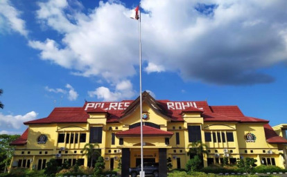Polres-Rokan-Hilir-Rohil.jpg
