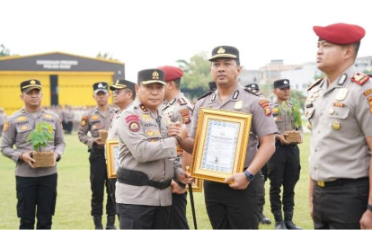 Raihan-dan-Fajri-Bocah-Tulang-Kaca-yang-Ditangani-Komprehensif-RS-Bhayangkara.jpg