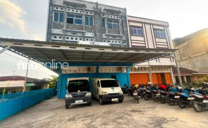 SPPG-Senapelan-Kampung-Baru-2-Pastikan-Tak-Gunakan-Barang-Subsidi-untuk-MBG.jpg