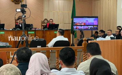 Sidang-Abdul-Wahid-Memanas-SF-Hariyanto-Ungkap-Minimnya-Koordinasi-di-Pucuk-Pemerintahan.jpg