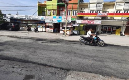 Tambal-sulam-jalan-purwodadi.jpg