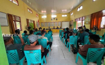 Tim-TFPK-Siak-bertemu-warga.jpg