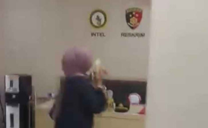 Viral-Video-Suami-Diduga-Pergoki-Oknum-Guru-SMP-Tambang-di-Hotel-Pekanbaru.jpg