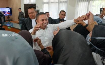 abdul-wahid-usai-duplik2.jpg