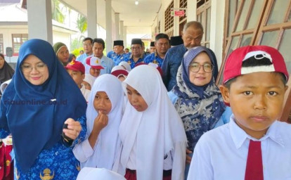 afni-cek-sekolah-usai-direnovasi.jpg
