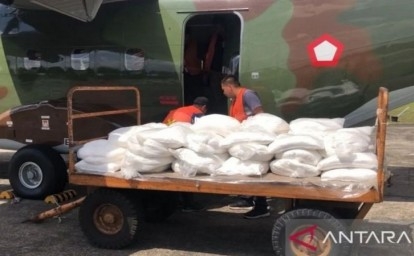 Antisipasi Karhutla, Garam Mulai Disebarkan di Langit Riau
