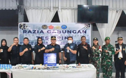 razia-di-lapas-perempuan-pekanbaru.jpg