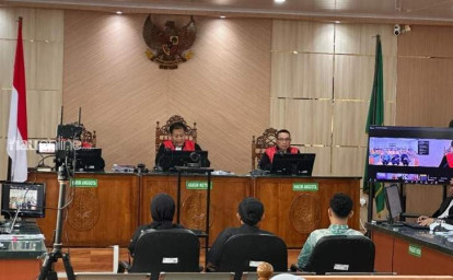 saksi-abdul-wahid-sidang.jpg