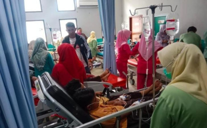 siswa-sd-dumai-keracunan-mbg.jpg