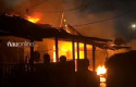 Api-Hanguskan-Lima-Rumah-di-Kompleks-Asrama-Polisi-Pekanbaru.jpg