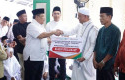 BRK-Syariah-Serahkan-Bantuan-Kemitraan-untuk-Rumah-Suluk-di-Rohil.jpg