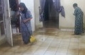 Bersihkan-Rumah-Usai-Terendam-Banjir.jpg