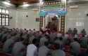 Brimob-Polda-Riau-Pertegas-Komitmen-Sosial-di-Peringatan-Isra-Mikraj.jpg