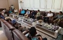Bupati-Siak-Ajak-Warga-Dayun-Selesaikan-Konflik-Lahan-Secara-Damai.jpg