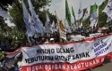 Demo-buruh2.jpg