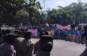 Demo-di-dprd-riau2.jpg