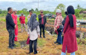 Dinas-Perkimtan-LH-dan-PT-ITA-Tinjau-Lokasi-Kebocoran-Pipa-Minyak-di-Bagan-Melibur.jpg