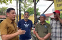 Ditanami-Pohon-Pisang-PUPR-Pekanbaru-Janji-Segera-Perbaiki-Jalan-Panglima.jpg