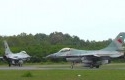 F-16-Tail-Number-TS-1610-dan-TS-1608.jpg