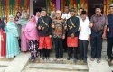 Gubri-bersama-Ketua-KPU-Riau.jpg