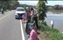 Ibu-muda-berjemur-berjam-jam-di-jalanan-di-Tanggamus-Lampung.jpg