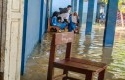 Ilustrasi-banjir-di-sekolah.jpg