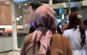 Istri-pergoki-suami-dengan-wanita.jpg