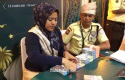 Jelang-Lebaran-Warga-Antre-Tukar-Uang-Baru-di-BI-Riau.jpg